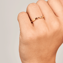 Load image into Gallery viewer, Mika gold ring
