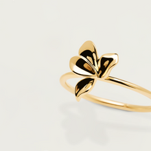 Load image into Gallery viewer, Narcise Gold Ring
