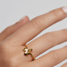 Load image into Gallery viewer, Narcise Gold Ring
