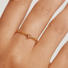 Load image into Gallery viewer, Champagne Heart Ring Gold
