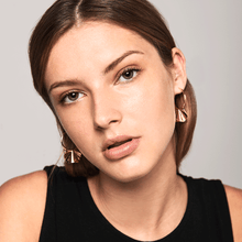 Load image into Gallery viewer, Enya gold earrings
