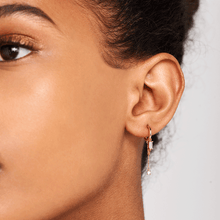Load image into Gallery viewer, Salma Gold Earrings
