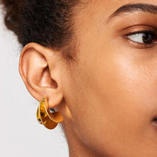 Load image into Gallery viewer, Eclipse Gold Earrings
