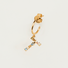 Load image into Gallery viewer, Letter T earrings
