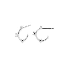 Load image into Gallery viewer, Kaya Silver Earrings
