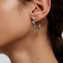 Load image into Gallery viewer, Lily Silver Earrings
