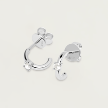Load image into Gallery viewer, White Solitary Earrings Silver
