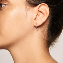 Load image into Gallery viewer, Aura Silver Earrings
