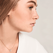 Load image into Gallery viewer, Atena gold necklace
