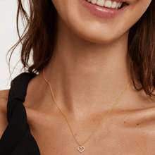 Load image into Gallery viewer, White Heart Necklace Gold
