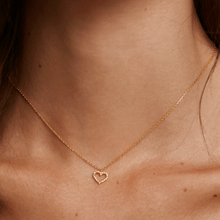 Load image into Gallery viewer, Olive Heart Necklace Gold
