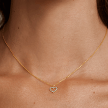 Load image into Gallery viewer, Celeste Heart Necklace Gold
