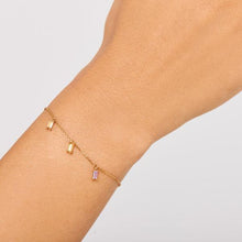 Load image into Gallery viewer, Elija gold Bracelet
