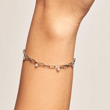 Load image into Gallery viewer, Gina Silver bracelet
