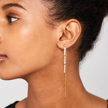 Load image into Gallery viewer, Idris Gold earrings
